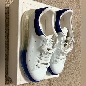 Alexander McQUEEN White Canvas Dust Bag with Black Logo